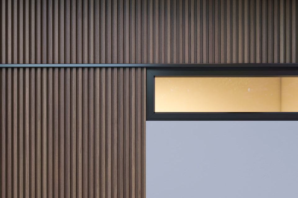 Narrow 5-Strip Maple Composite Siding Panels - 1